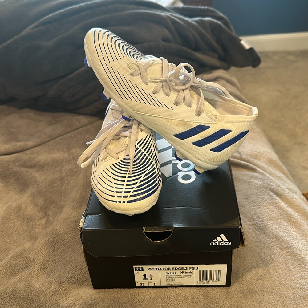 Kids Adidas Size 1.5 Soccer Cleats